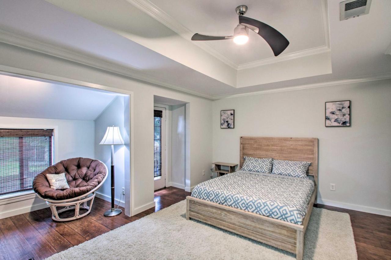 2-Story Pensacola Home With Game Room And Private Yard Exterior foto